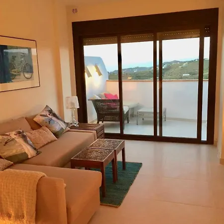 Joaquin Apartment
